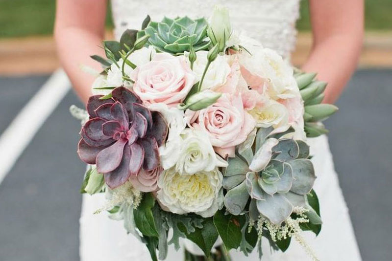 Ramos de novia hechos con plantas